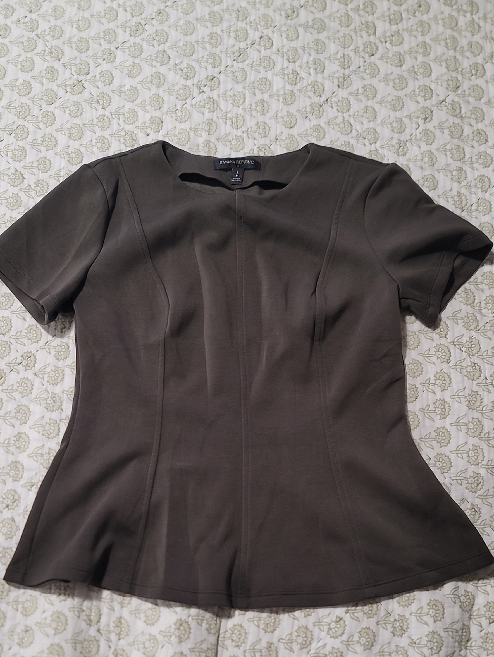 Banana Republic Olive Short Sleeve Scuba Peplum Top
